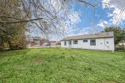 9302 Fairland Drive, Houston, TX 77051 - Photo 16
