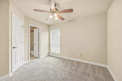 2411 Linden Bluff Court, Sugar Land, TX 77479 - Photo 30