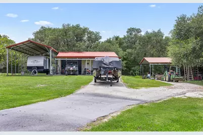 965 US Hwy 90, Flatonia, TX 78941 - Photo 26