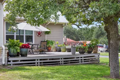 965 US Hwy 90, Flatonia, TX 78941 - Photo 2