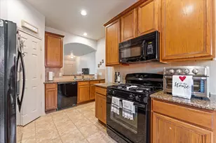 12943 Palm Leaf Ct, Houston, TX 77044 - Photo 10