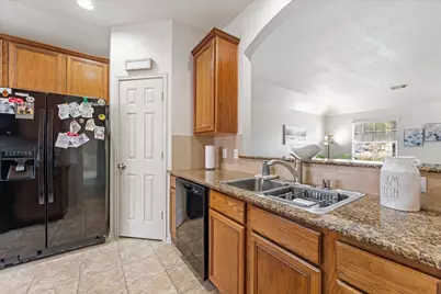 12943 Palm Leaf Court, Houston, TX 77044 - Photo 8