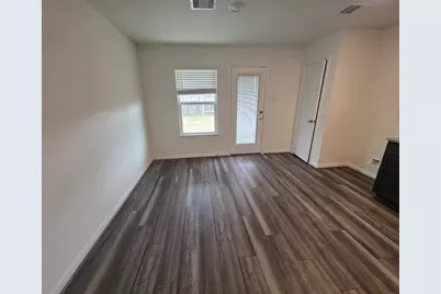 3027 Elassona Lane, Fresno, TX 77459 - Photo 8