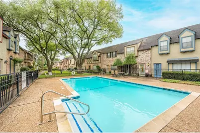 14703 Barryknoll Lane #18, Houston, TX 77079 - Photo 28