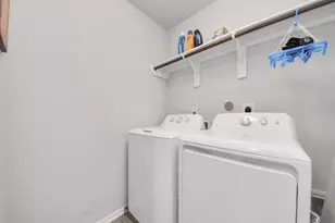 11111 Grape Hyacinth Ln, Houston, TX 77044 - Photo 32