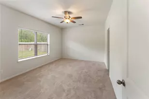 9702 Opal Gates Dr, Rosharon, TX 77583 - Photo 18