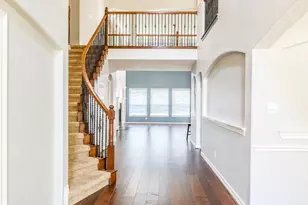 7810 Trinity Hills Ln, Humble, TX 77396 - Photo 2