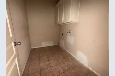 8010 Torrey Pines Circle, Beaumont, TX 77707 - Photo 16