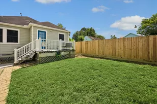 809 Gale St, Houston, TX 77009 - Photo 14
