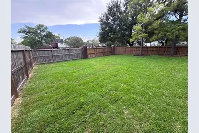 14911 Sun Kiss Lane, Houston, TX 77082 - Photo 18