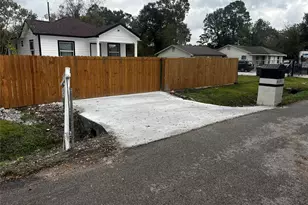 9305 Kentshire Dr, Houston, TX 77078 - Photo 30