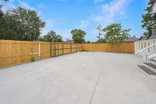 9305 Kentshire Dr, Houston, TX 77078 - Photo 2