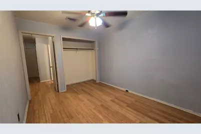 7913 Grove Ridge Drive, Houston, TX 77061 - Photo 22