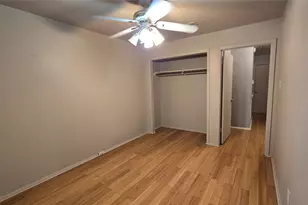 7913 Grove Ridge Dr, Houston, TX 77061 - Photo 20