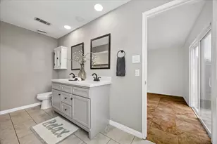 810 Halewood Dr, Houston, TX 77062 - Photo 20