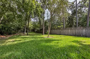 23 E Shady Ln, Houston, TX 77063 - Photo 44