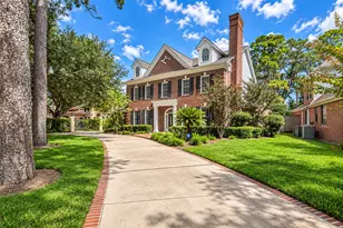23 E Shady Ln, Houston, TX 77063 - Photo 46