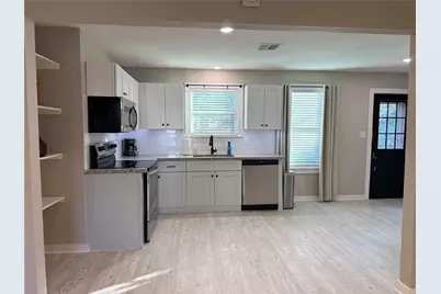 2005 Magnolia Drive, La Marque, TX 77568 - Photo 8