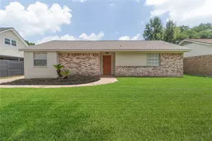16310 Forest Way Dr, Houston, TX 77090 - Photo 2