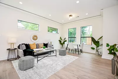 5819 Outer Banks St Street, Houston, TX 77091 - Photo 2