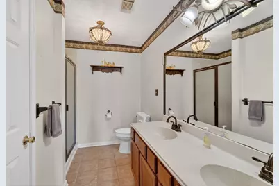 226 Crest Lane, Onalaska, TX 77360 - Photo 8