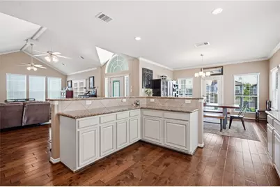 2116 Menard Avenue, Seabrook, TX 77586 - Photo 24