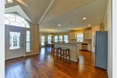 2116 Menard Avenue, Seabrook, TX 77586 - Photo 4