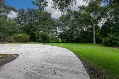 2226 Chasse Bend Street, Orange, TX 77632 - Photo 30