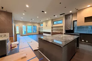 1523 Marshall St, Houston, TN 77006 - Photo 2