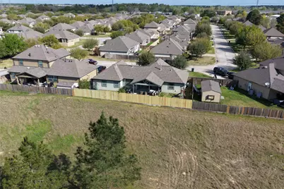 11207 Willowcrest, Tomball, TX 77375 - Photo 6