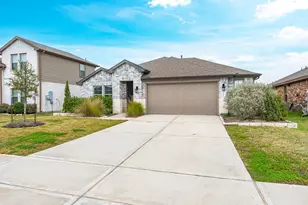 3312 111th St N, Texas City, TX 77591 - Photo 2