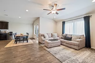 3312 111th St N, Texas City, TX 77591 - Photo 6