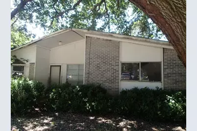 1517 Columbine Street, Wharton, TX 77488 - Photo 2