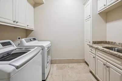 1110 Longmont Place Court, Houston, TX 77056 - Photo 28
