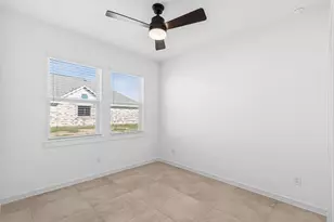 502 Cane Xing Lk Dr, Sealy, TX 77474 - Photo 16