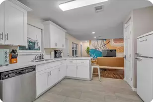 8411 Garden Parks Dr, Houston, TX 77075 - Photo 6