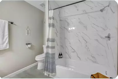 8411 Garden Parks Drive, Houston, TX 77075 - Photo 12