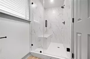 10011 Cliffwood Dr, Houston, TX 77035 - Photo 26