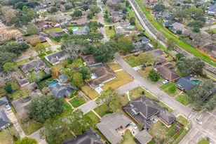 10011 Cliffwood Dr, Houston, TX 77035 - Photo 30