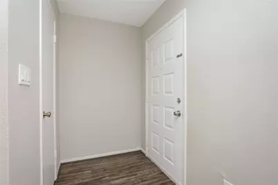 6527 Briar Glade Drive, Houston, TX 77072 - Photo 4