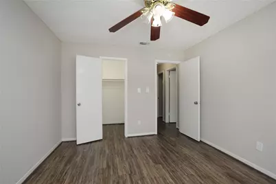 6527 Briar Glade Drive, Houston, TX 77072 - Photo 24