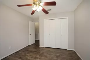 6527 Briar Glade Dr, Houston, TX 77072 - Photo 16