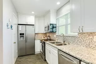 805 Calico Jack Cove, Galveston, TX 77554 - Photo 12