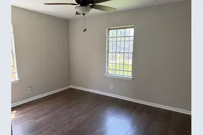 5535 Elmlawn Drive, Houston, TX 77033 - Photo 6