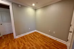 1725 Harvey Mitchell Pkwy S, College Station, TX 77840 - Photo 14