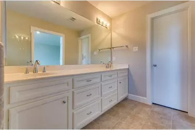 612 E 38th Street, Houston, TX 77022 - Photo 18