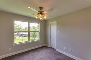 612 E 38th St, Houston, TX 77022 - Photo 20