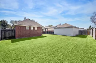 11309 Softbreeze Ct, Pearland, TX 77584 - Photo 10