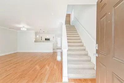 738 Redwing Place Drive, Houston, TX 77009 - Photo 2