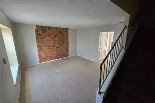 7045 Chasewood Dr, Houston, TX 77489 - Photo 2